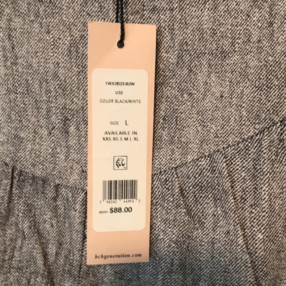 NEW BCBG Generation Tiered Mini Skirt. Large - Picture 4 of 7